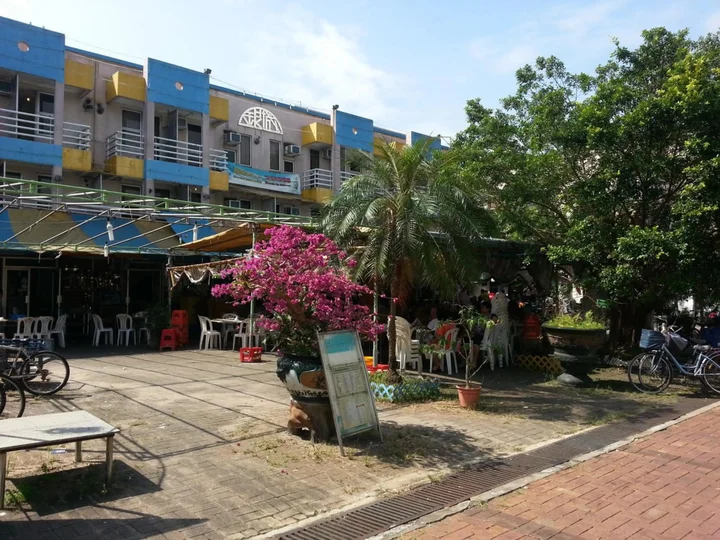 Гонконг: Silverview Resort Holiday