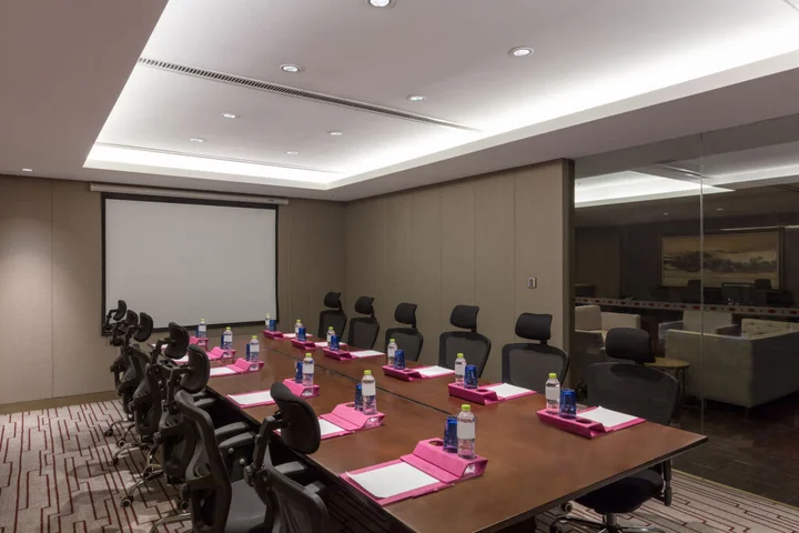 Сюйчжоу: Crowne Plaza Xuzhou Dalong Lake by IHG