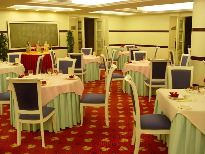 Пекин: Yanshan Hotel