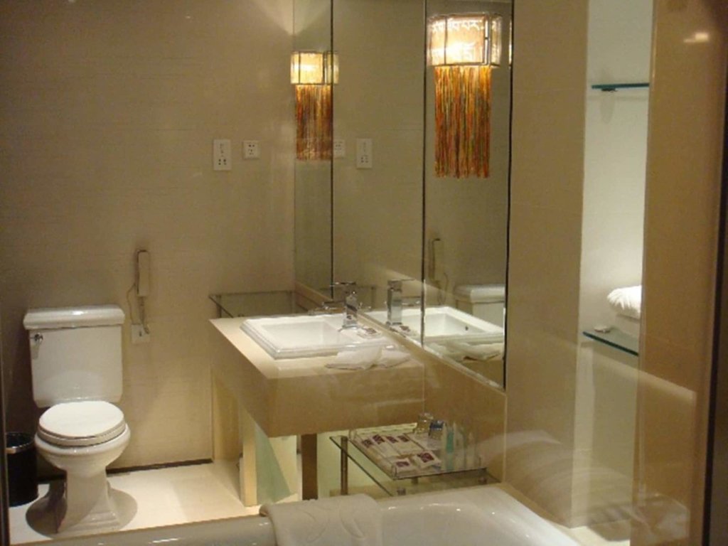 Пекин: Beijing Tibet Hotel