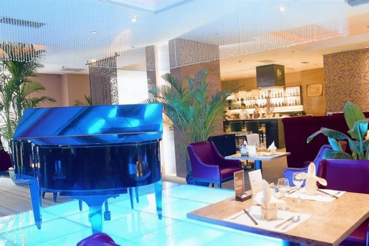Пекин: Beijing Tibet Hotel