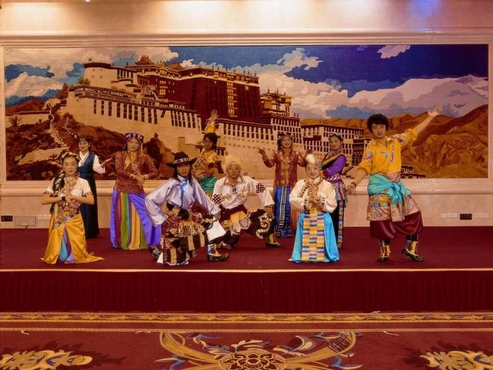 Пекин: Beijing Tibet Hotel