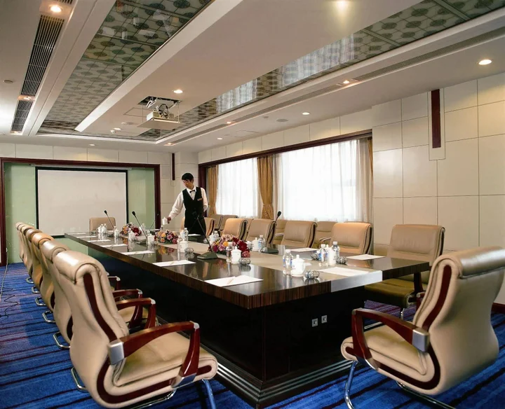 Пекин: Beijing Tibet Hotel