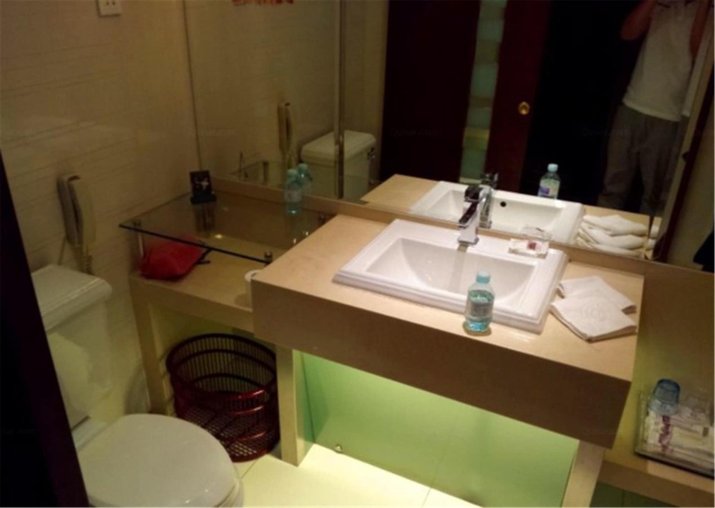 Пекин: Beijing Tibet Hotel