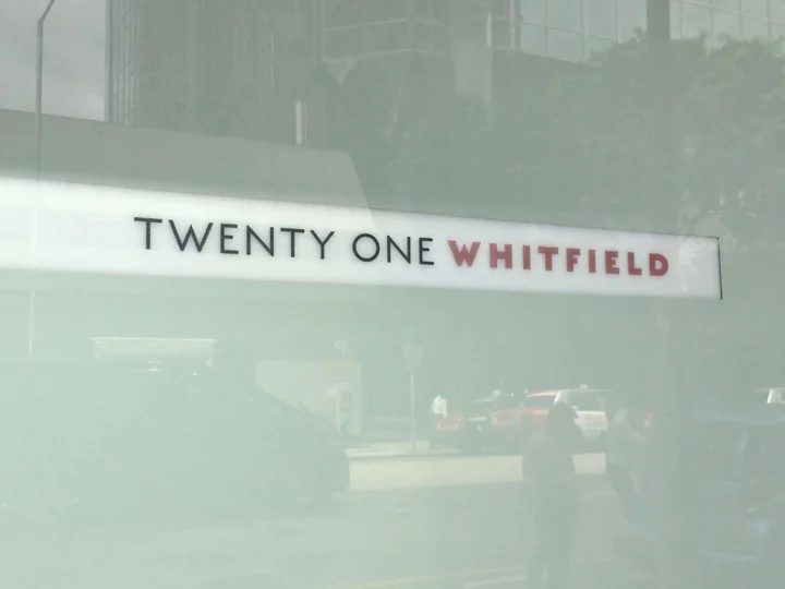 Гонконг: Twenty One Whitfield