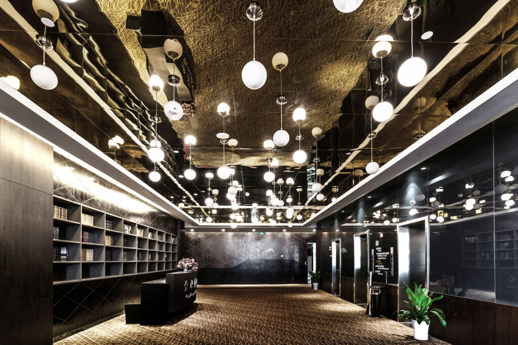 Ухань: New Beacon Luguang International Hotel - Wuhan Optics Valley Plaza