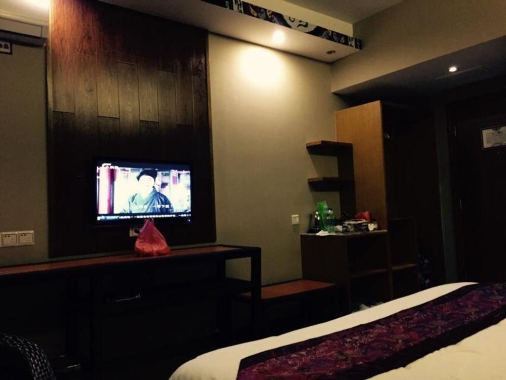 Яншо: Guilin Han Tang Xin Ge Hotel