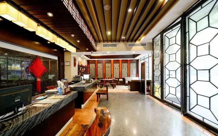 Яншо: Guilin Han Tang Xin Ge Hotel
