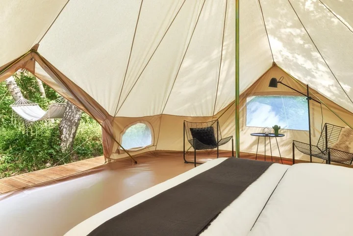 Лесной: Polyana Glamping (Поляна Глэмпинг)