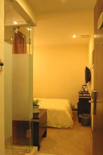 Нанкин: Nanjing New Noble Business Hotel