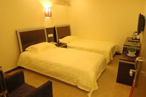 Нанкин: Nanjing New Noble Business Hotel