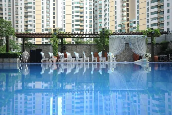 Ухань: New World Wuhan Hotel