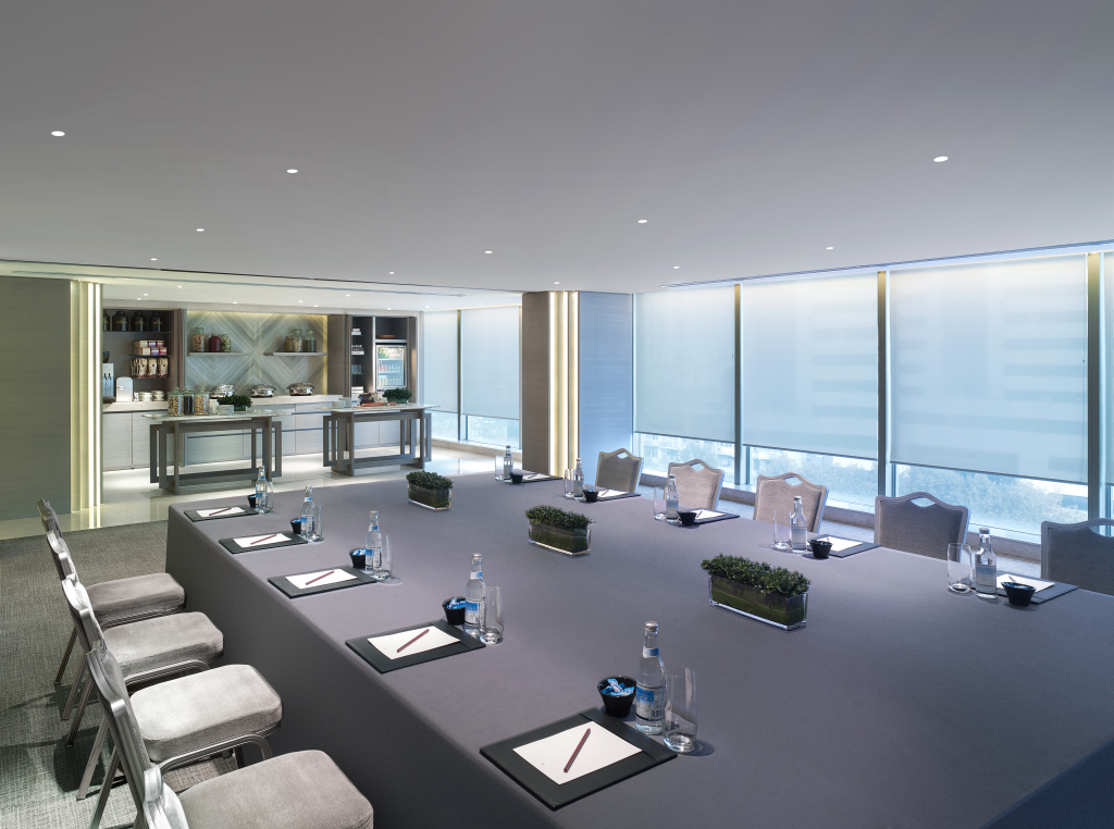 Ухань: New World Wuhan Hotel