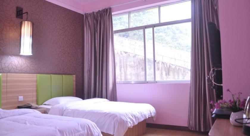 Яншо: Yangshuo Harbour View Hotel