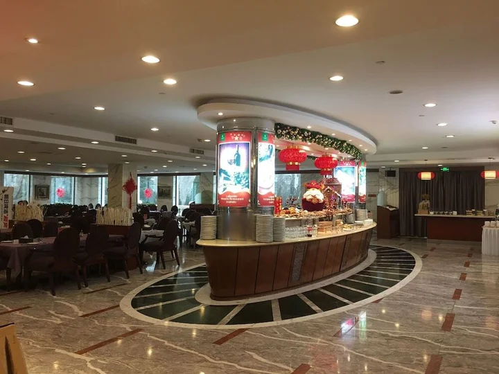 Далянь: Nanshan Garden Hotel
