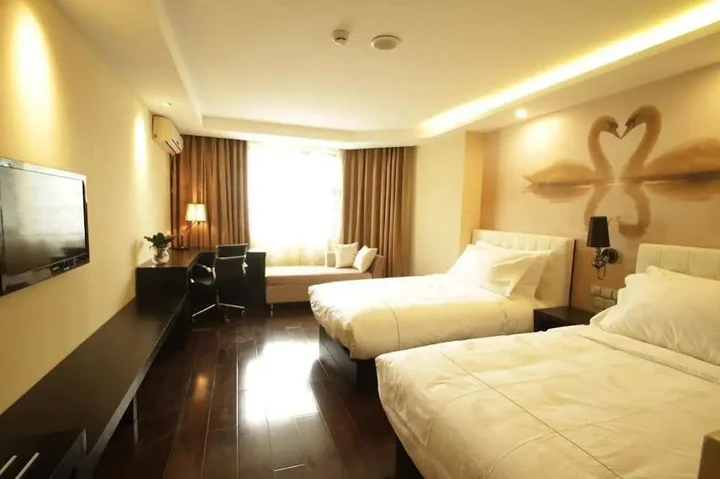 Пекин: Beijing Red Hotel