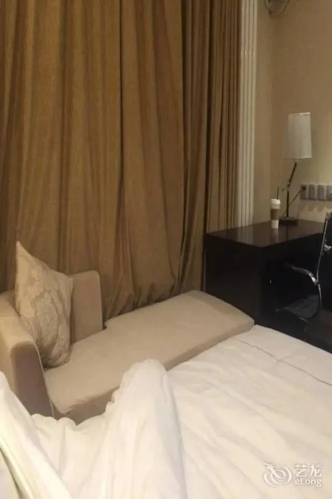 Пекин: Beijing Red Hotel