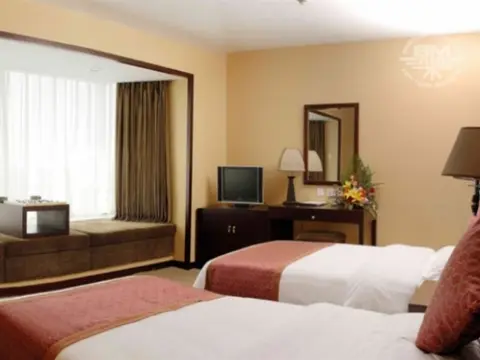 Пекин: Rainbow Hotel