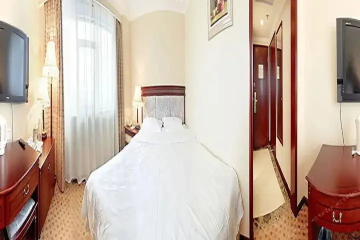 Далянь: Dalian International Airport Hotel