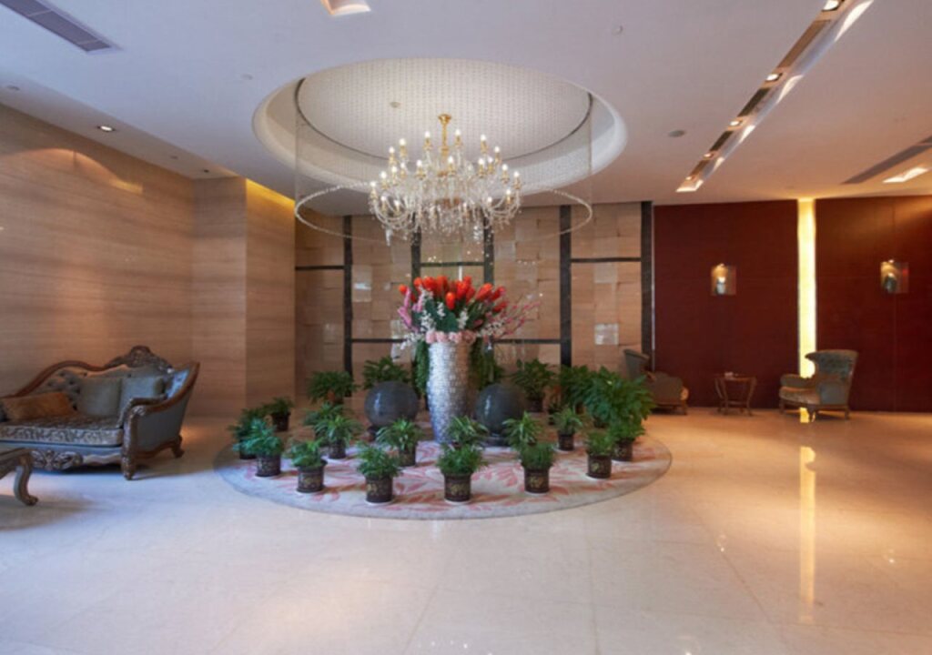Уси: Belgravia Suites