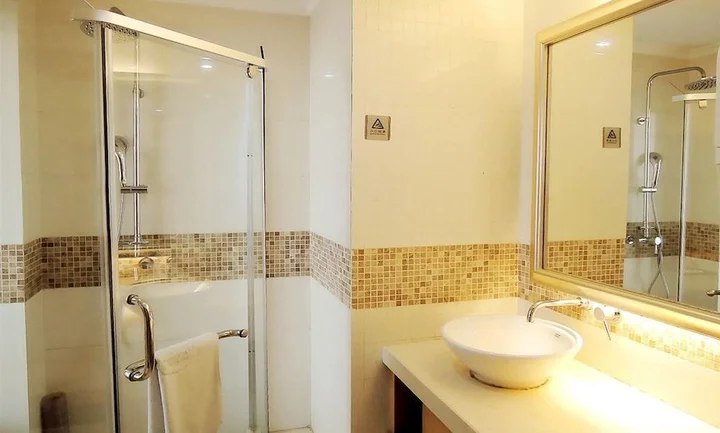 Ухань: Guiyuan Dajue Hotel