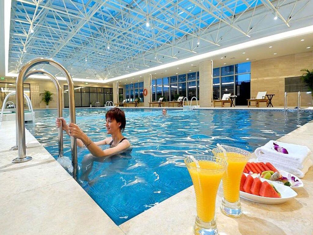 Нанкин: Golden Eagle Summit Hotel Downtown