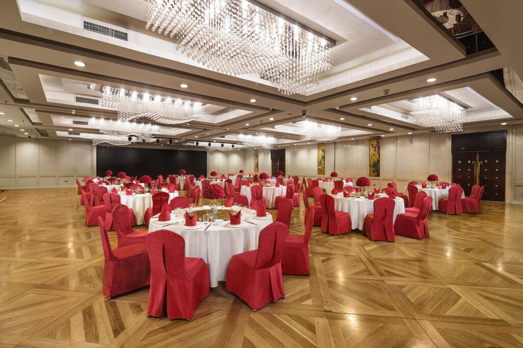 Нанкин: Golden Eagle Summit Hotel Downtown