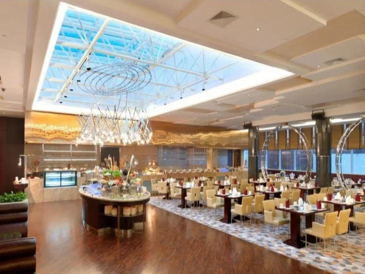 Нанкин: Golden Eagle Summit Hotel Downtown