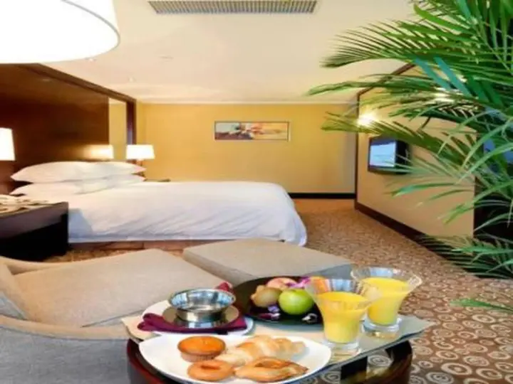 Нанкин: Golden Eagle Summit Hotel Downtown