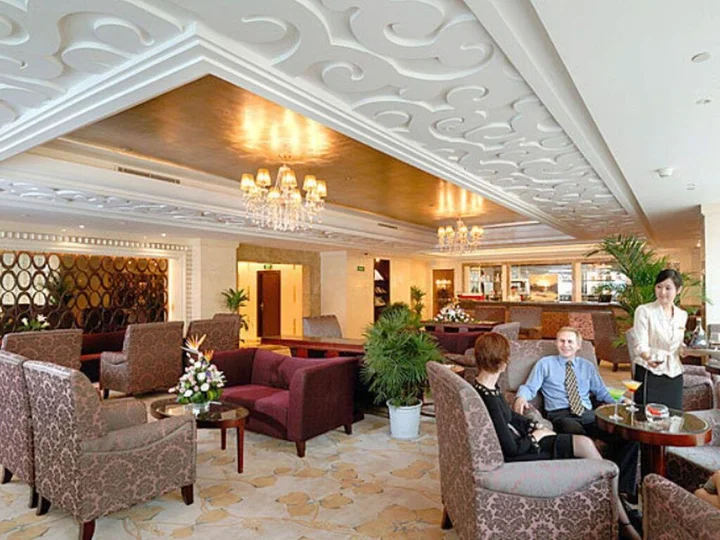 Нанкин: Golden Eagle Summit Hotel Downtown