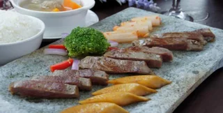 Фошань: 佛山平谦精品酒店