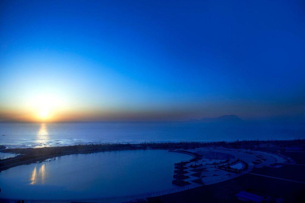 Циндао: Four Points by Sheraton Qingdao, West Coast