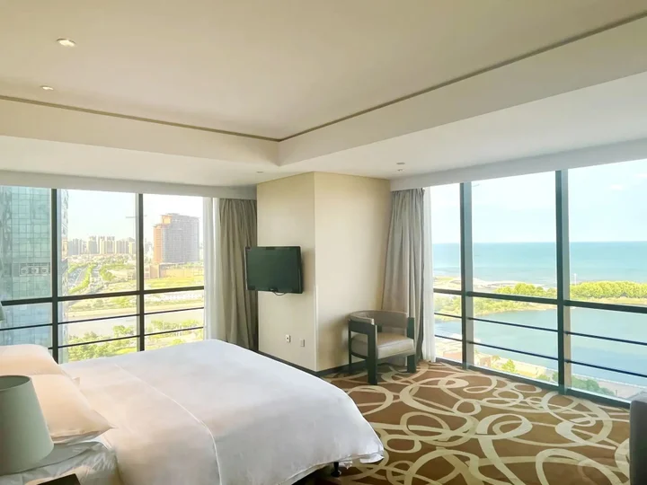 Циндао: Four Points by Sheraton Qingdao, West Coast