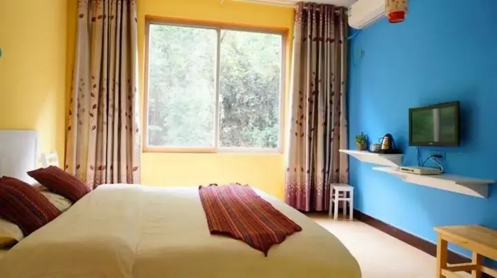 Яншо: Yangshuo Infinite Inn