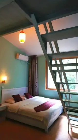 Яншо: Yangshuo Infinite Inn