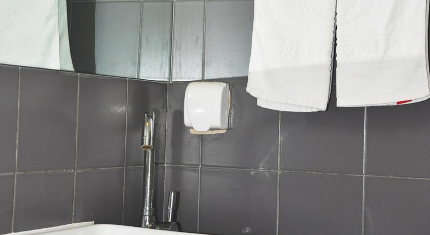Пекин: Piao Home Inn Beijing West Railway Station