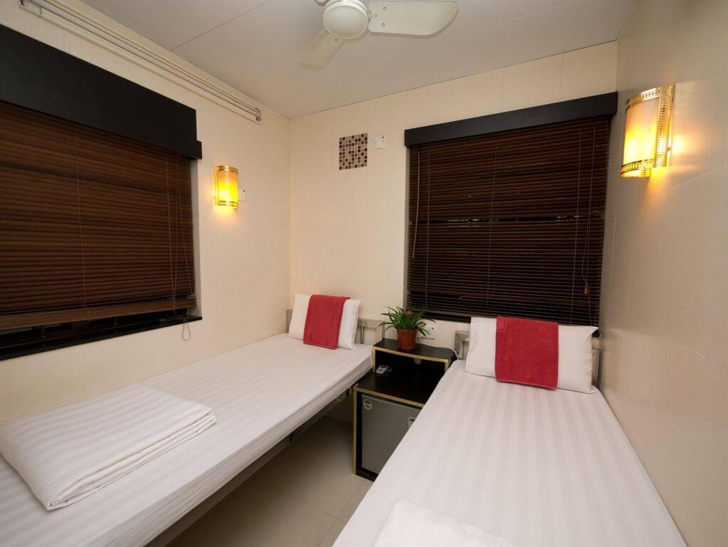 Гонконг: International Inn