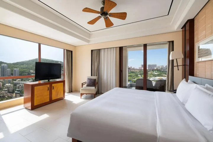 Санья: Crowne Plaza Sanya City Center by IHG