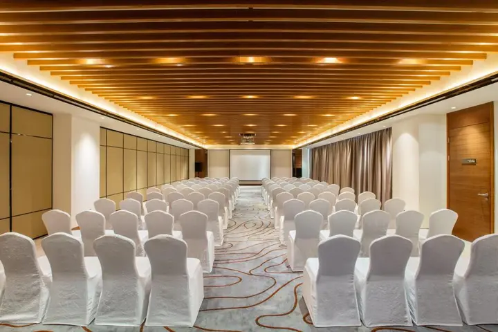 Санья: Crowne Plaza Sanya City Center by IHG
