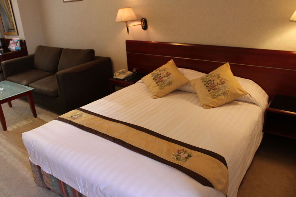 Гонконг: West Hotel