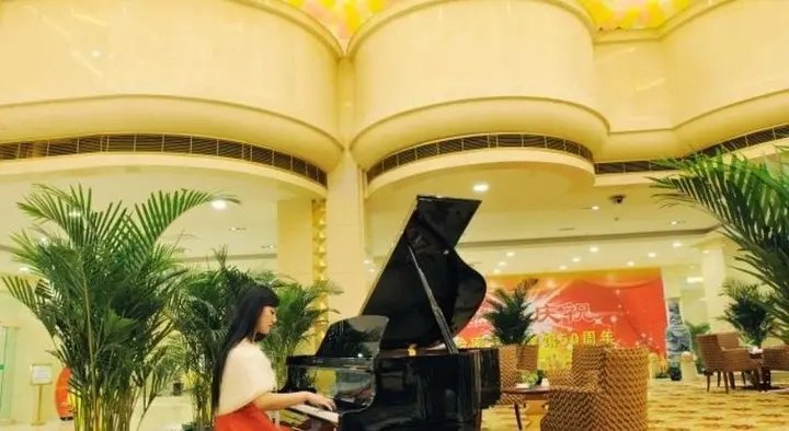 Хами: Hami Sunshine Hotel