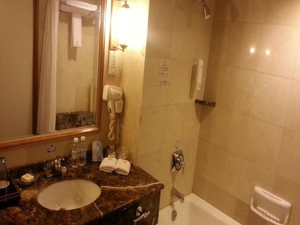 Циндао: Qingdao Oceanwide Elite Hotel