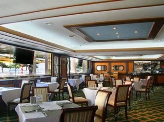 Циндао: Qingdao Oceanwide Elite Hotel