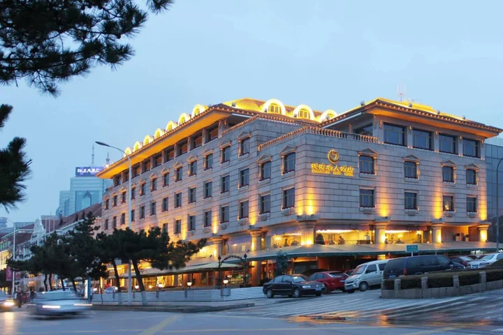 Циндао: Qingdao Oceanwide Elite Hotel