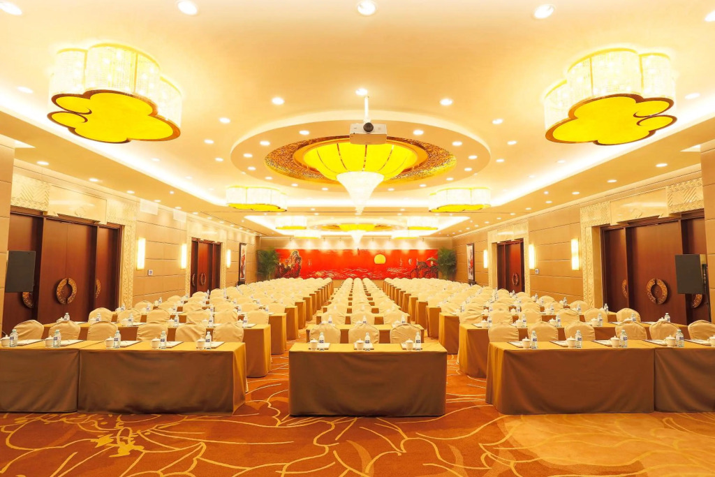 Пекин: Ritan Hotel Downtown Beijing