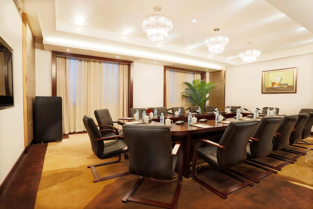 Пекин: Ritan Hotel Downtown Beijing