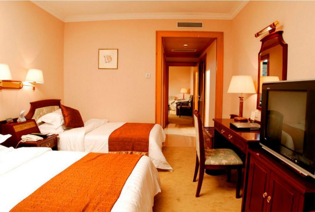 Пекин: Beijing Phoenix Grand Hotel