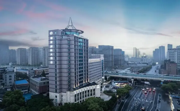 Шанхай: Jinrong International Hotel