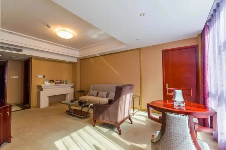 Каили: Zongheng Hotel