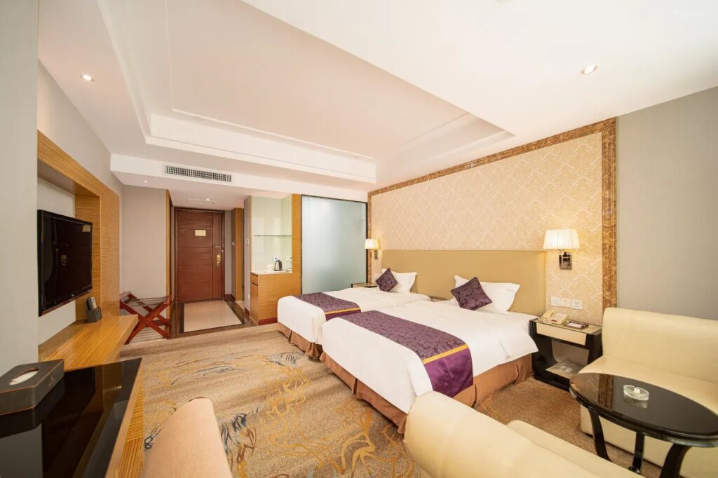 Каили: Zongheng Hotel